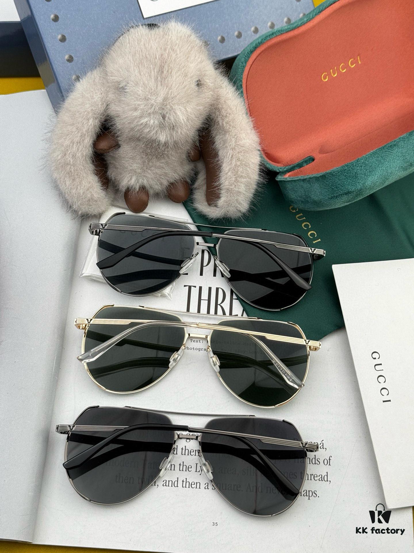 GUCCI Men's Colorful Pilot Polarized Sunglasses