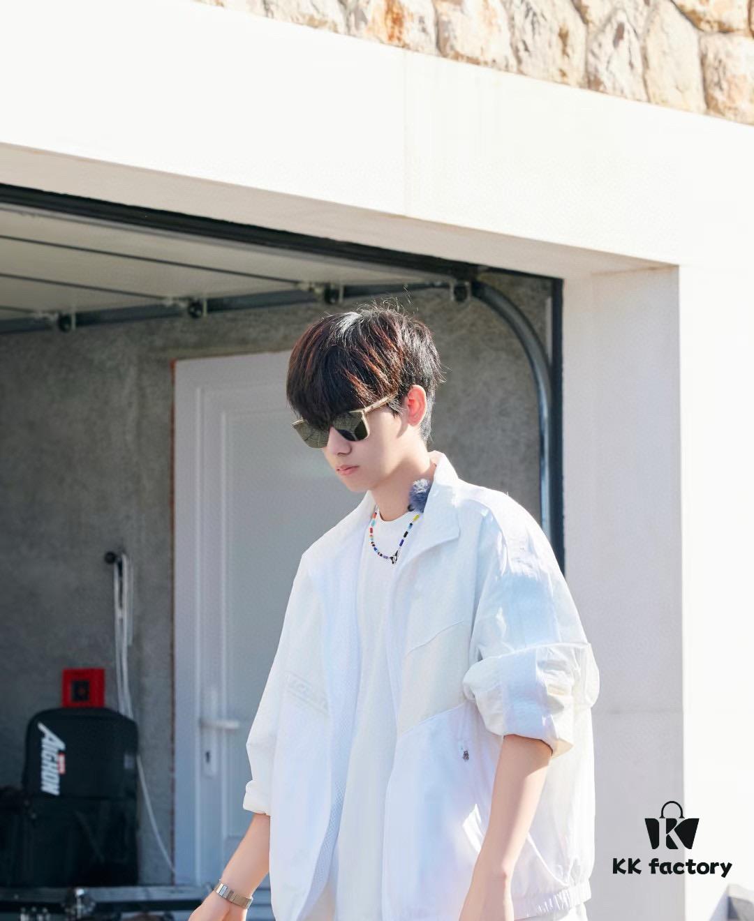 GUCCI - Polarized Sunglasses 2025 Spring New Arrival Trendy Fashion Square Frame Polarized Sunglasses High-Quality Comfortable Fit Influencer Style Women's HD Polarized Sunglasses 🕶️ High-Quality TR Frame Model: G550