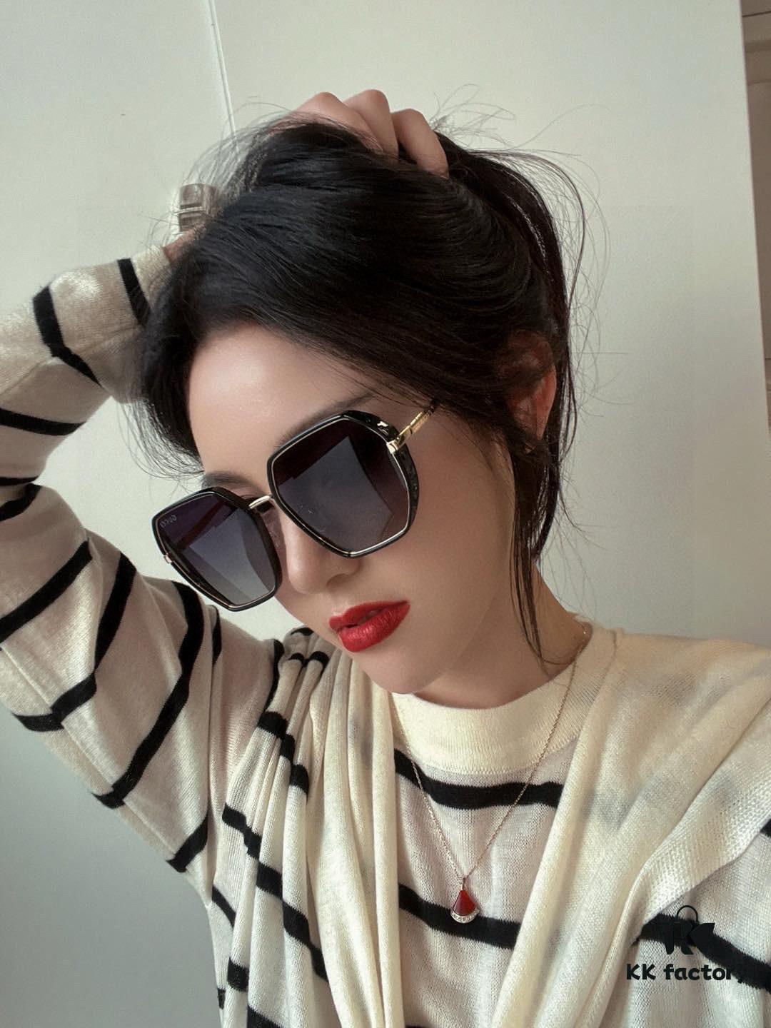 GUCCI 2025 Spring New Arrival Sunglasses, Favored by Influencers for Full Charm – Playful and Sweet with Enhanced Facial Fit, Premium Metal Finish