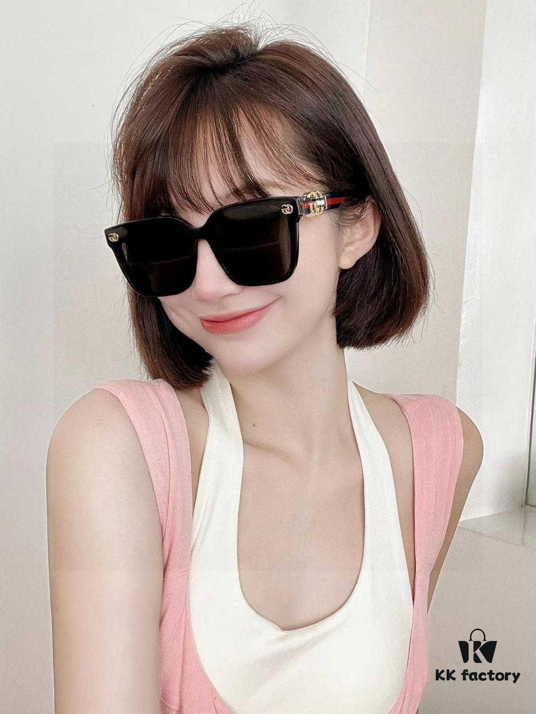 Gucci 2025 Spring New Arrival Super Fresh Style Ultra-Bright Frame with Large G Logo on Temple, Elegant and Stylish Women's Popular Sunglasses