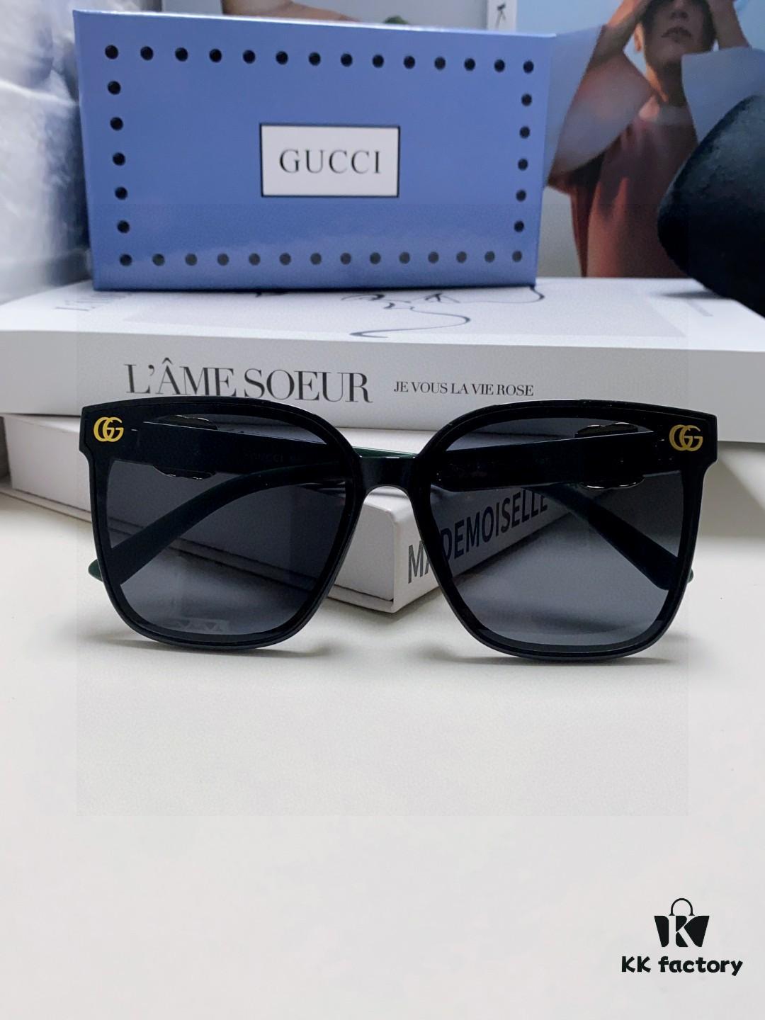Gucci 2025 Spring New Arrival Super Fresh Style Ultra-Bright Frame with Large G Logo on Temple, Elegant and Stylish Women's Popular Sunglasses