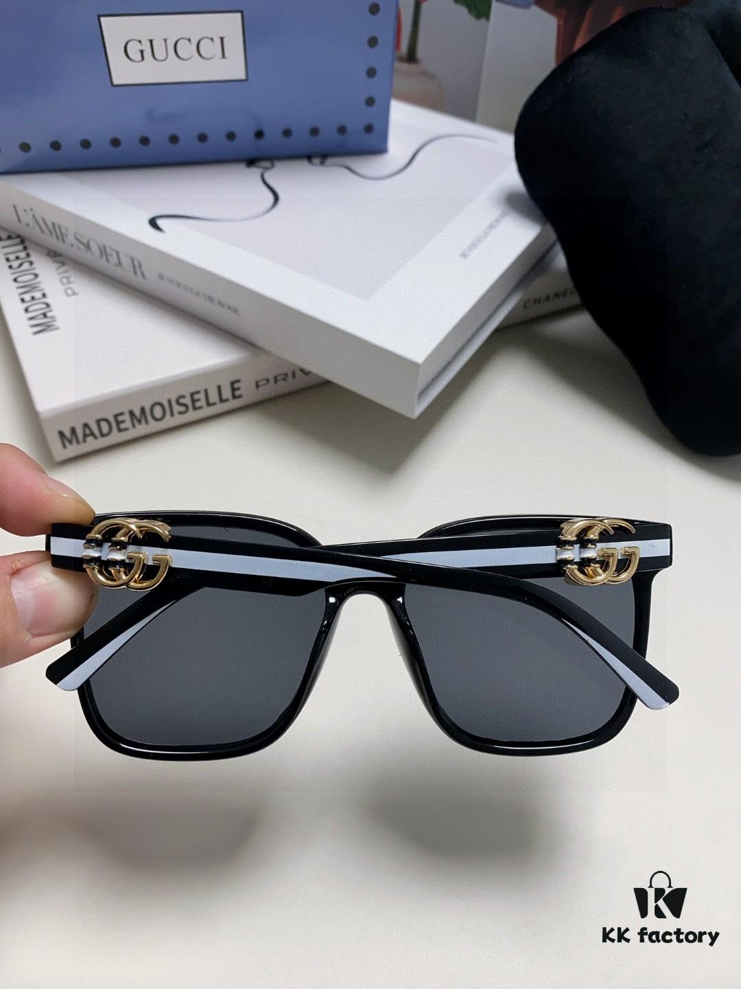 Gucci 2025 Spring New Arrival Ultra-Fresh Style Shiny Frame with Oversized G Logo on Temples, Elegant and Stylish Women's Best-Selling Sunglasses
