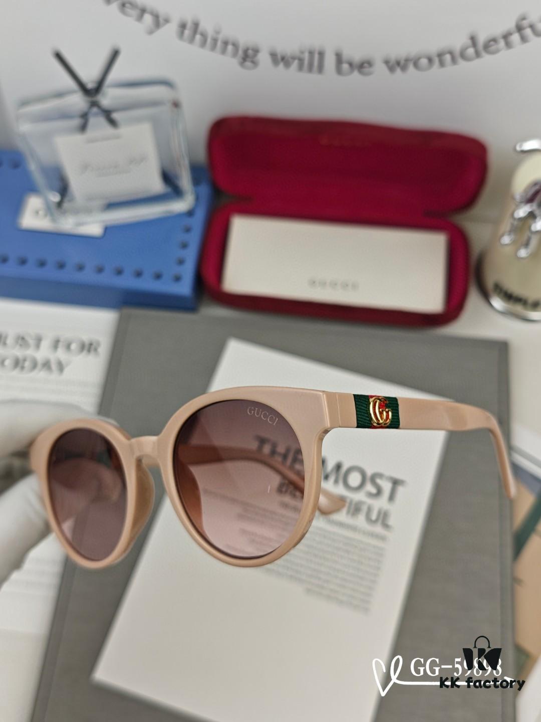 GUCCI Italy - Polarized TR Lightweight Sunglasses with High-Definition Resin Lenses, Model 59898, Size 57-16-148