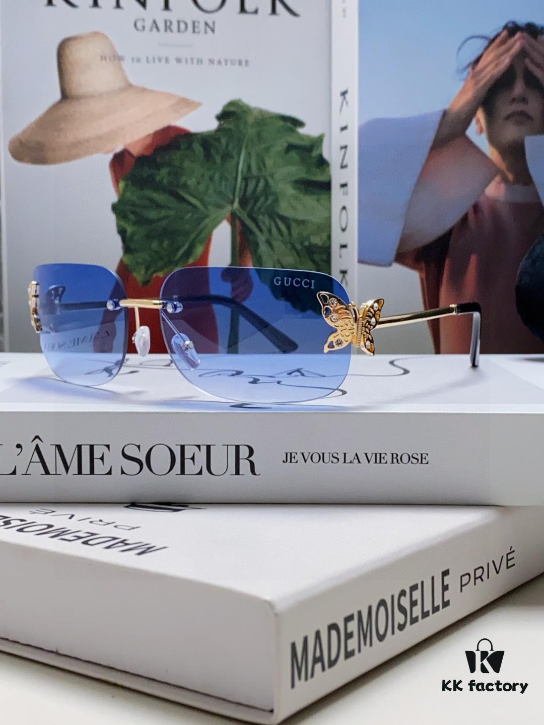 Gucci Rhinestone-Embellished Butterfly Unisex Oversized Sunglasses for Women, Stylish and Fashionable Retro Sun Glasses