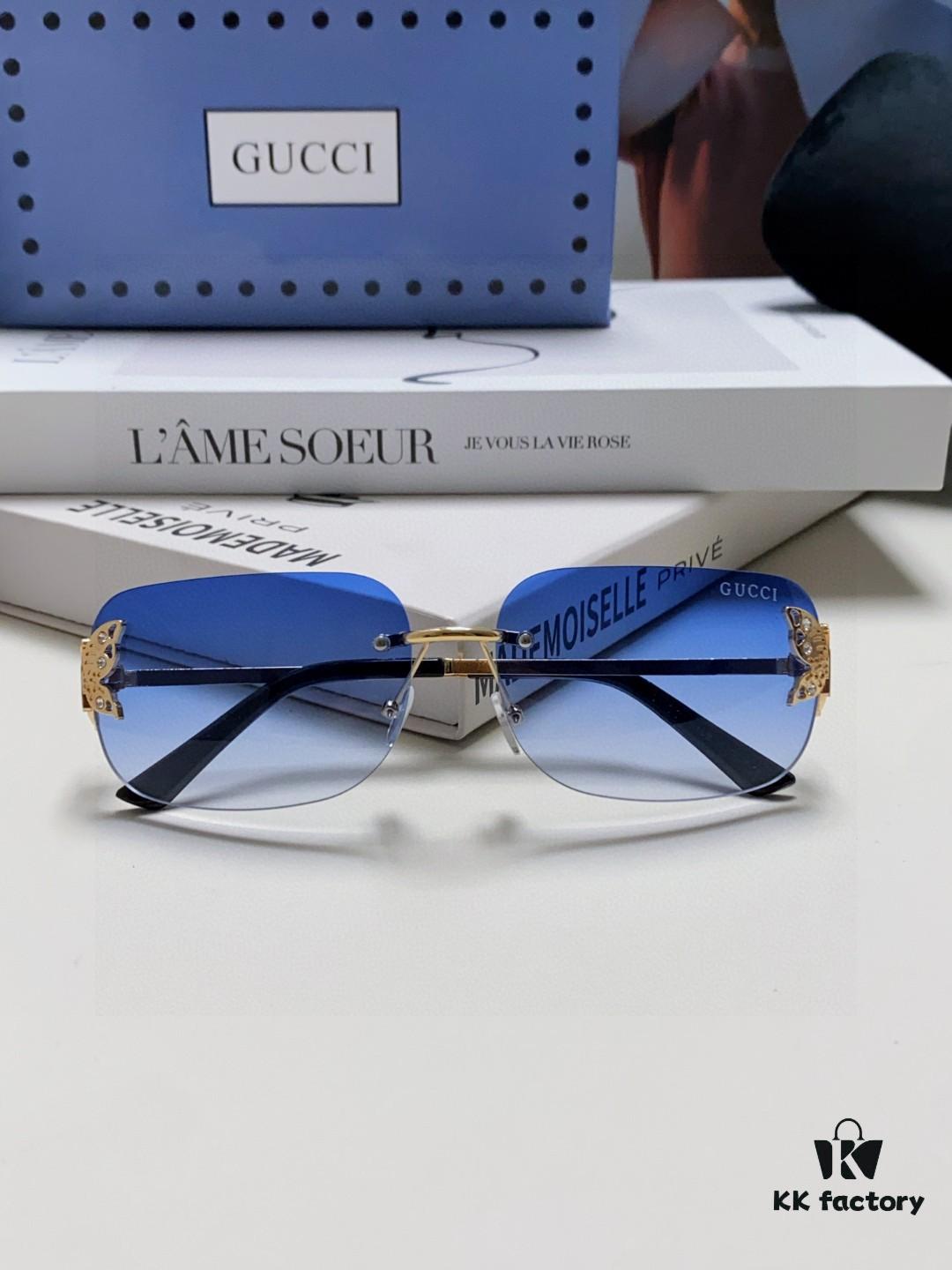 Gucci Rhinestone-Embellished Butterfly Unisex Oversized Sunglasses for Women, Stylish and Fashionable Retro Sun Glasses