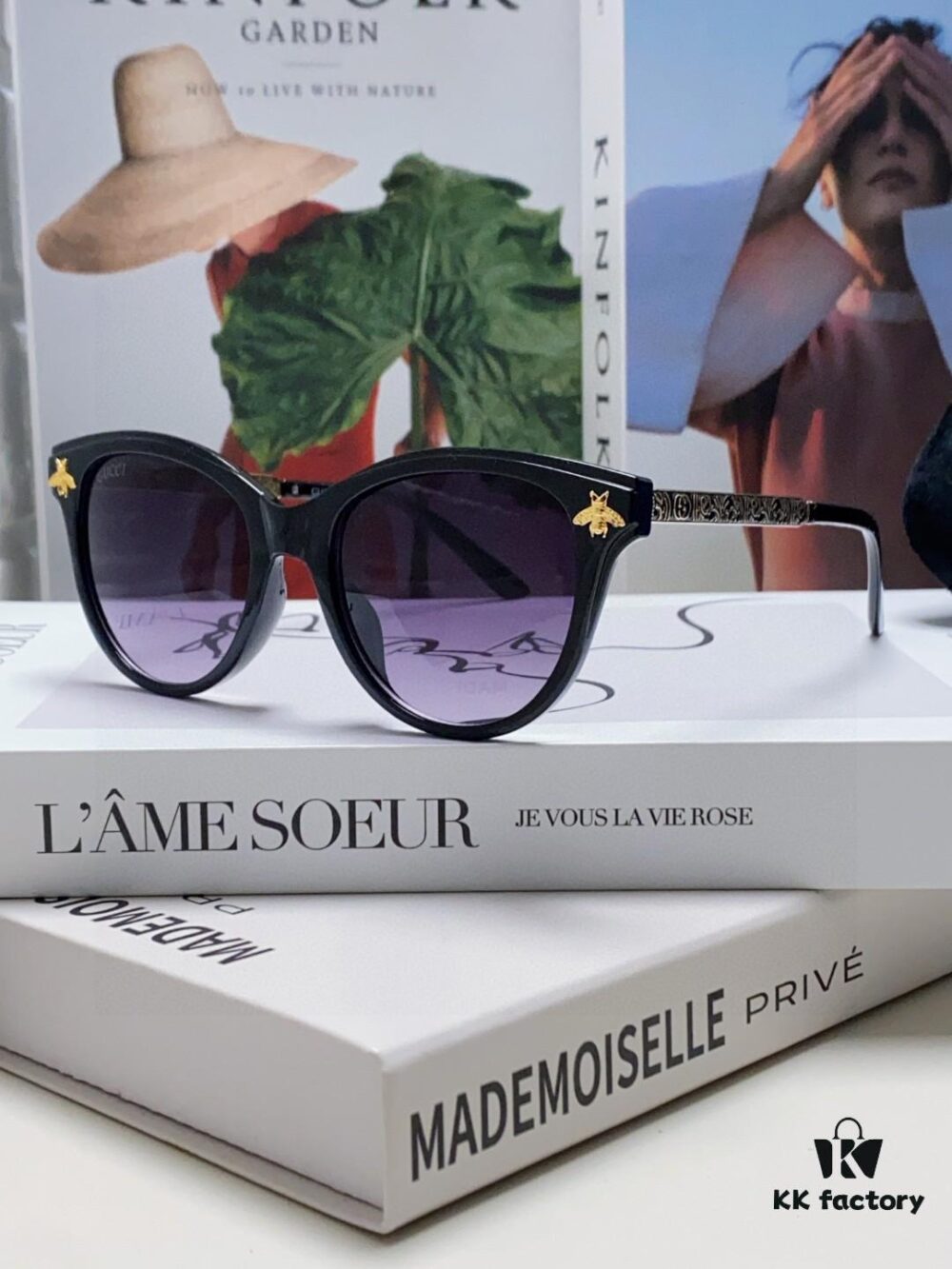 Gucci New Bee Style Sunglasses with Metal Hinges, UV-Protective, Stylish and Face-Framing for Outdoor Fashion