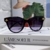 Gucci New Bee Style Sunglasses with Metal Hinges, UV-Protective, Stylish and Face-Framing for Outdoor Fashion