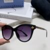 Gucci New Bee Style Sunglasses with Metal Hinges, UV-Protective, Stylish and Face-Framing for Outdoor Fashion