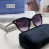 Gucci New Bee Style Sunglasses with Metal Hinges, UV-Protective, Stylish and Face-Framing for Outdoor Fashion