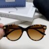 Gucci New Bee Design Sunglasses with Metal Hinges, UV Protection, Stylish and Face-Framing for Outdoor Fashion