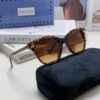 Gucci New Bee Design Sunglasses with Metal Hinges, UV Protection, Stylish and Face-Framing for Outdoor Fashion