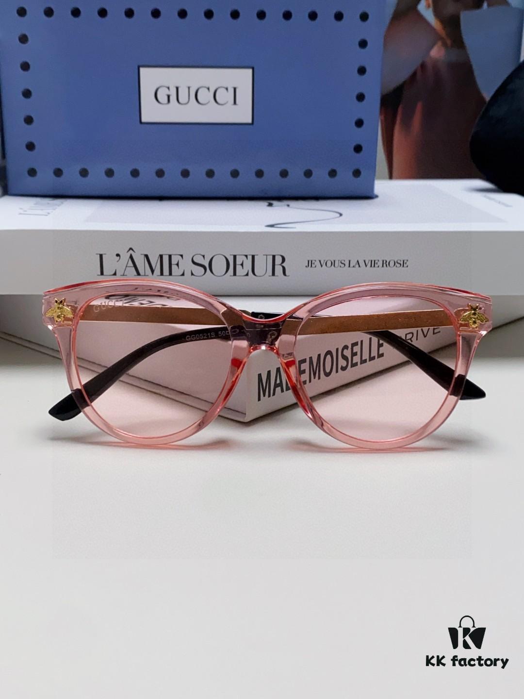 Gucci New Bee Style Sunglasses with Metal Hinges, UV Protection, Stylish and Face-Framing for Outdoor Fashion