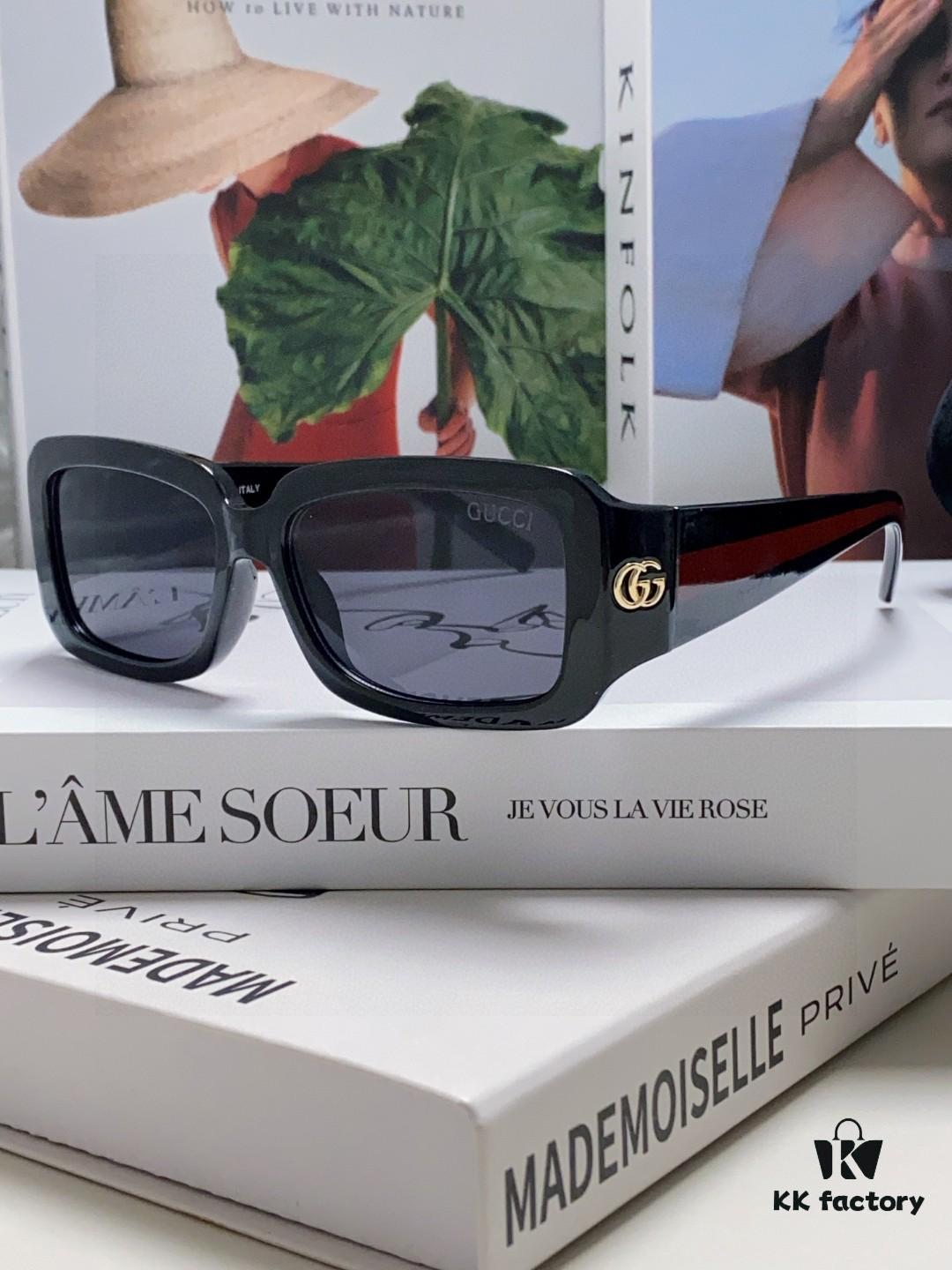 Gucci 2025 New Arrival Unisex Black Rectangular Acetate Sunglasses with Dual Side Logo, Trendy and Comfortable Oversized Eyewear