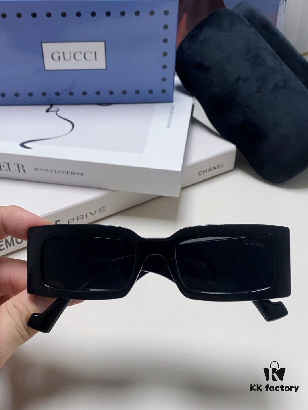 Gucci Bright and Bold Personality Rectangular Narrow-Framed Sunglasses, Unisex Streetwear Style, Versatile and Chic, Model GG1425S