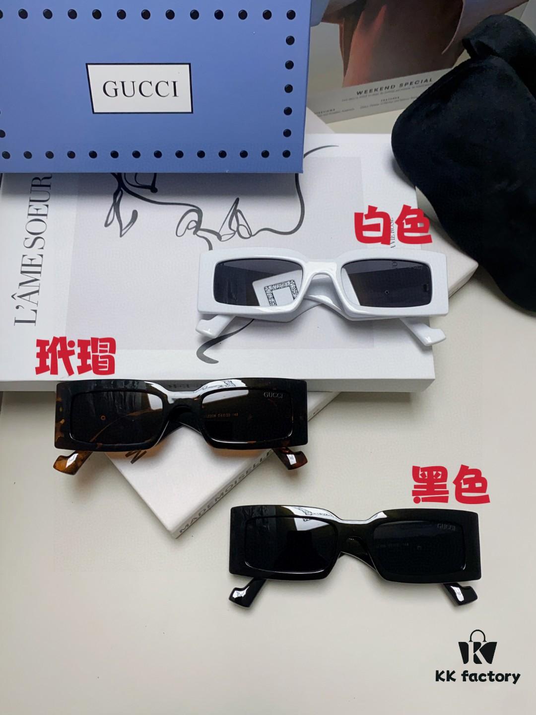 Gucci Cheerful and Bold Personality Rectangular Narrow-Framed Sunglasses Unisex Street Fashion GG1425S