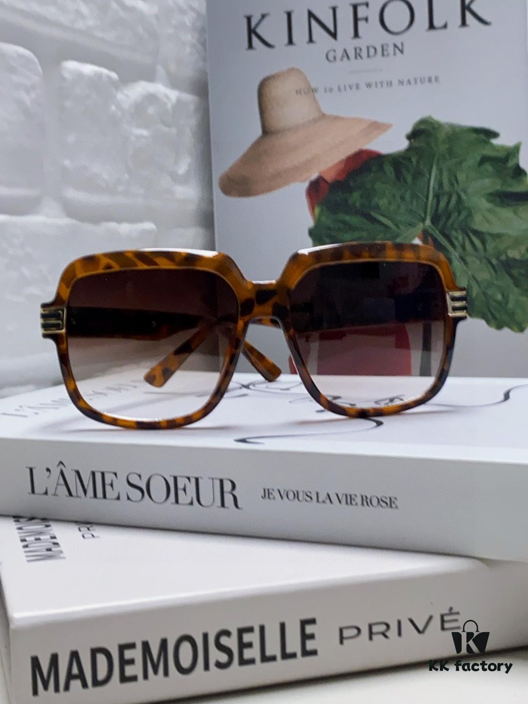 Gucci 2025 New Arrival Classic Round Frame Unisex Sunglasses, Flattering on All Face Shapes, Polarized UV-Protective Lenses