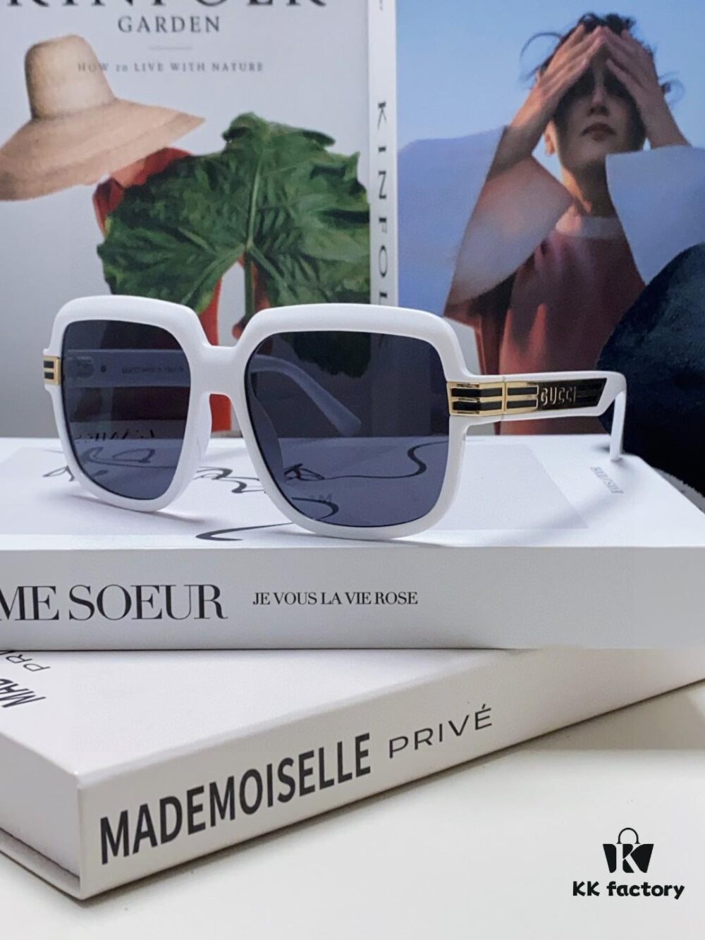 Gucci 2025 New Arrival Classic Round Frame Unisex Sunglasses, Flattering on All Face Shapes, Perfect with Coats or Dresses, Polarized UV-Protective Lenses