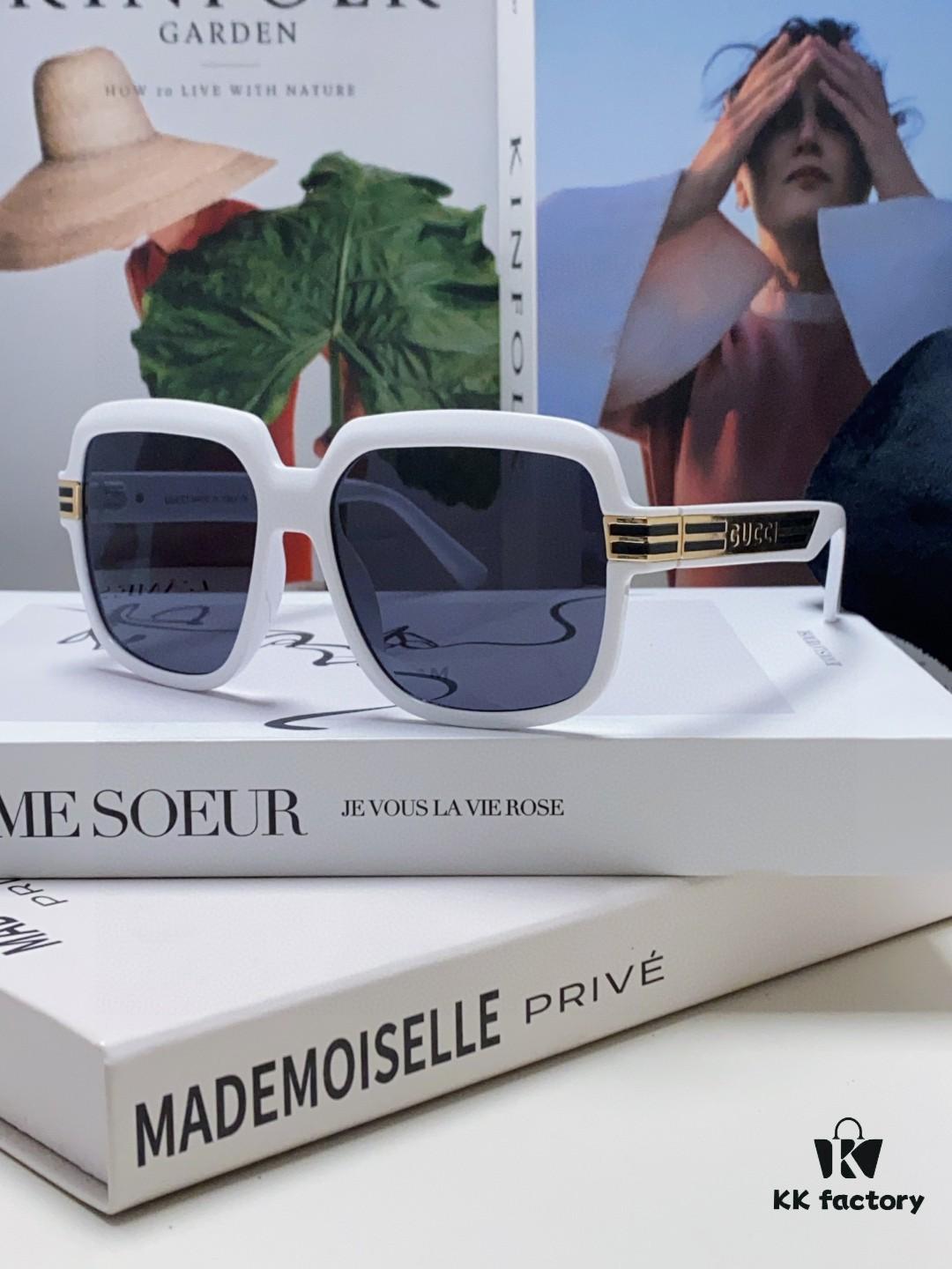 Gucci 2025 New Arrival Classic Round Frame Unisex Sunglasses, Flattering on All Face Shapes, Perfect with Coats or Dresses, Polarized UV-Protective Lenses