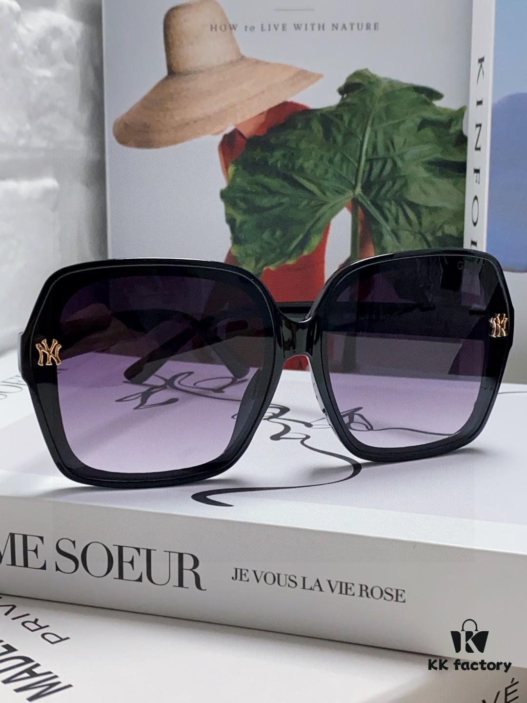 Gucci 2025 New Women's Sunglasses, Fashionable Oversized Sun Glasses for Women, Brand Designer Eyewear