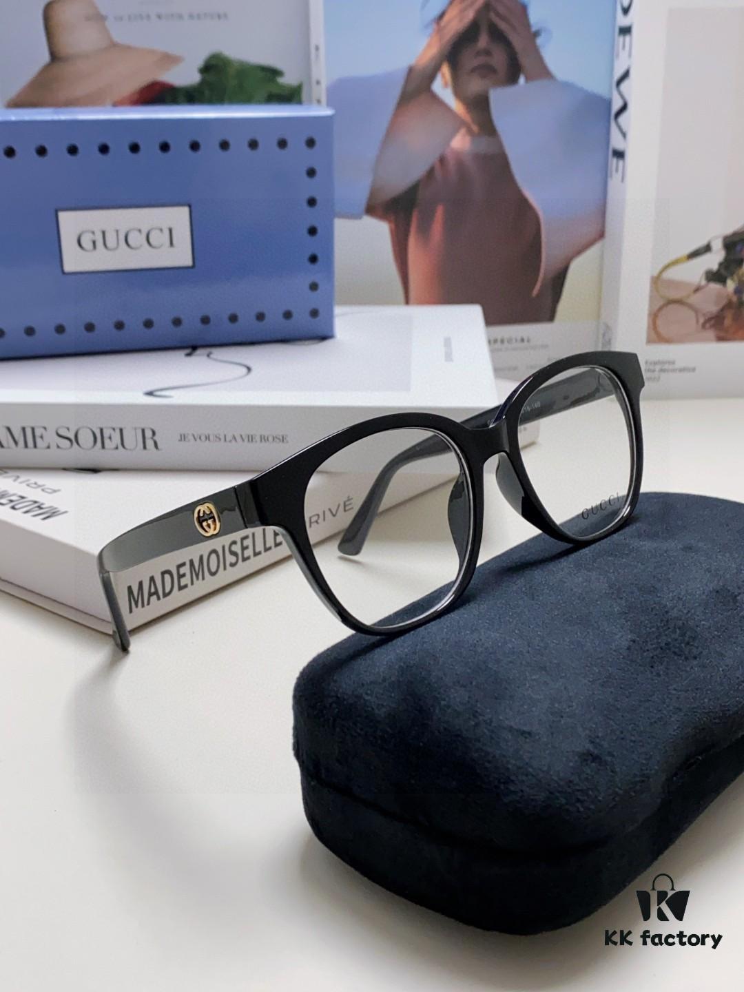 Gucci 2025 New Arrival Women's Woven Art Close-Leg Frame Black Optical Glasses with Classic Red-Green Band, Fashionable Eyewear for Men and Women