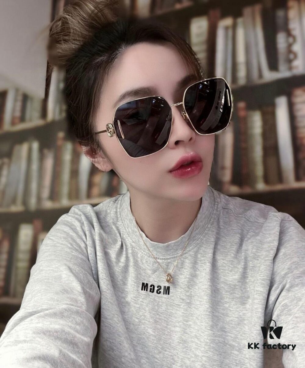 Gucci 2025 New Arrival Fashion Retro Stylish Comfortable Metal Avant-Garde Unisex Sunglasses 1207SA
