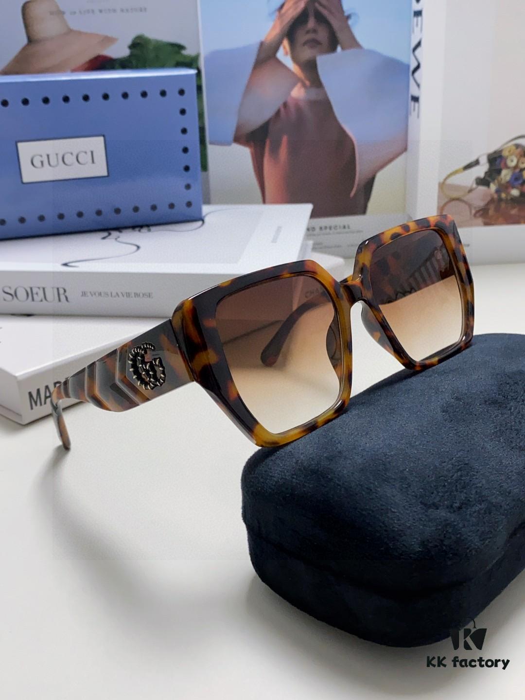 Gucci 2025 New Arrival Influencer Sunglasses for Women, Oversized Black Polarized Sunglasses, Round Face Friendly Celebrity Style Unisex Sun Glasses