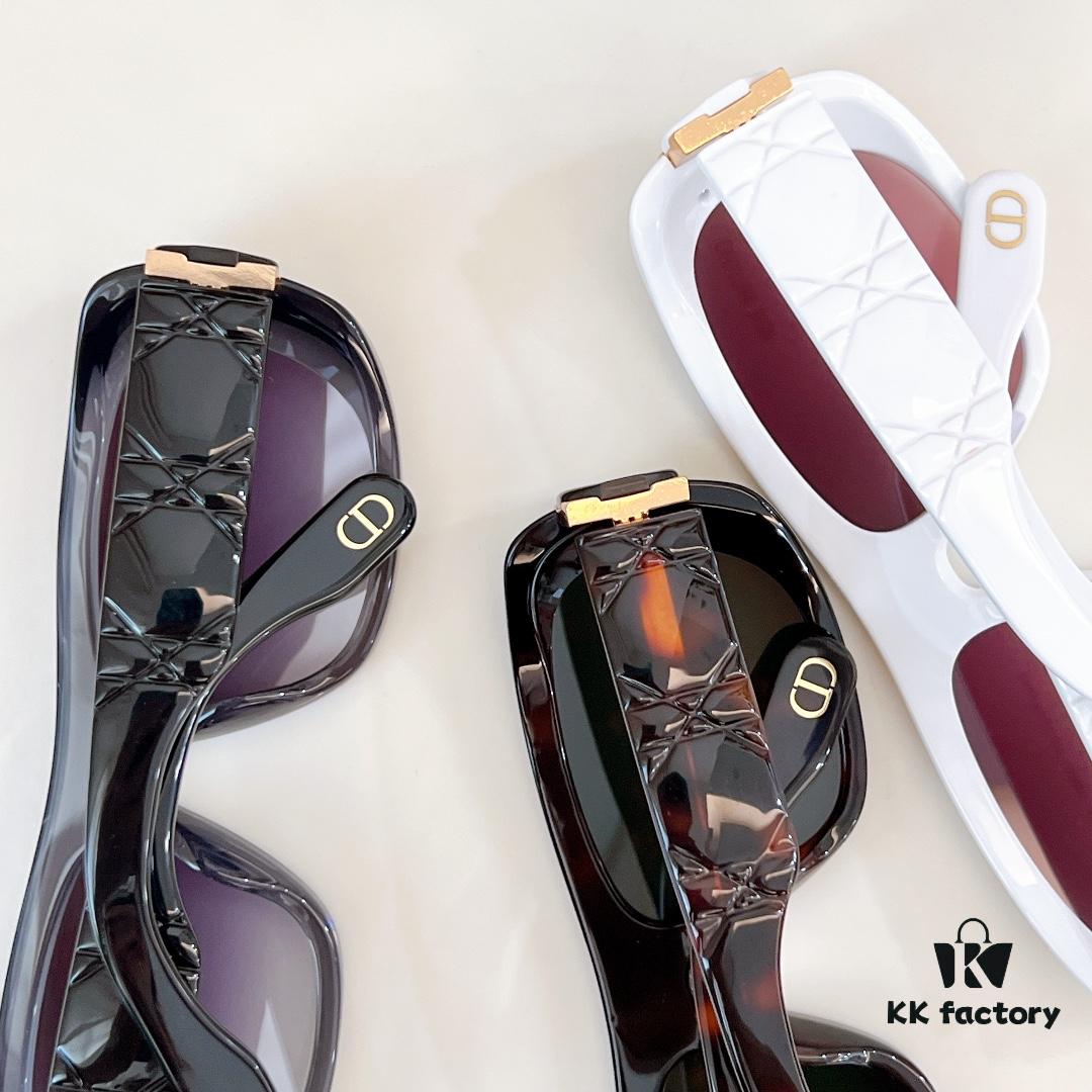 135 DIOR Lady Sunglasses Model: Lady95.22S1I Size: 59□18 130