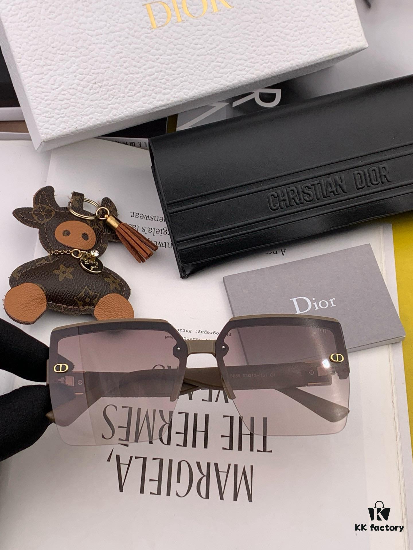 【DIOR】2025 Spring New Arrival Trendy Fashion Square Sunglasses High Quality Comfortable Fit Influencer Popular Style Model: D9805