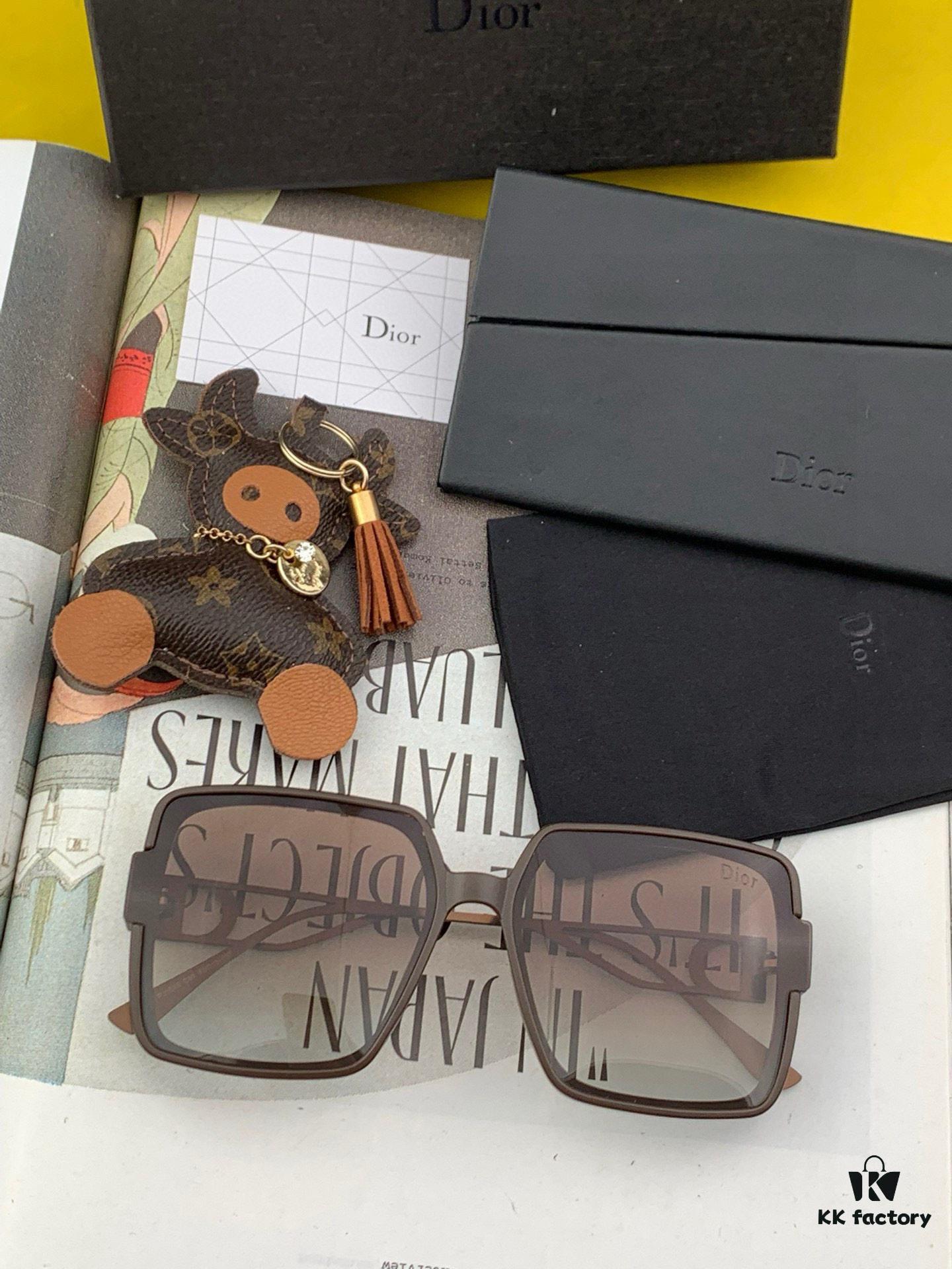 【DIOR】2025 Spring New Arrival Trendy Fashion Square-Frame Polarized Sunglasses High Quality Comfortable Fit Influencer Favorite Model: D5541