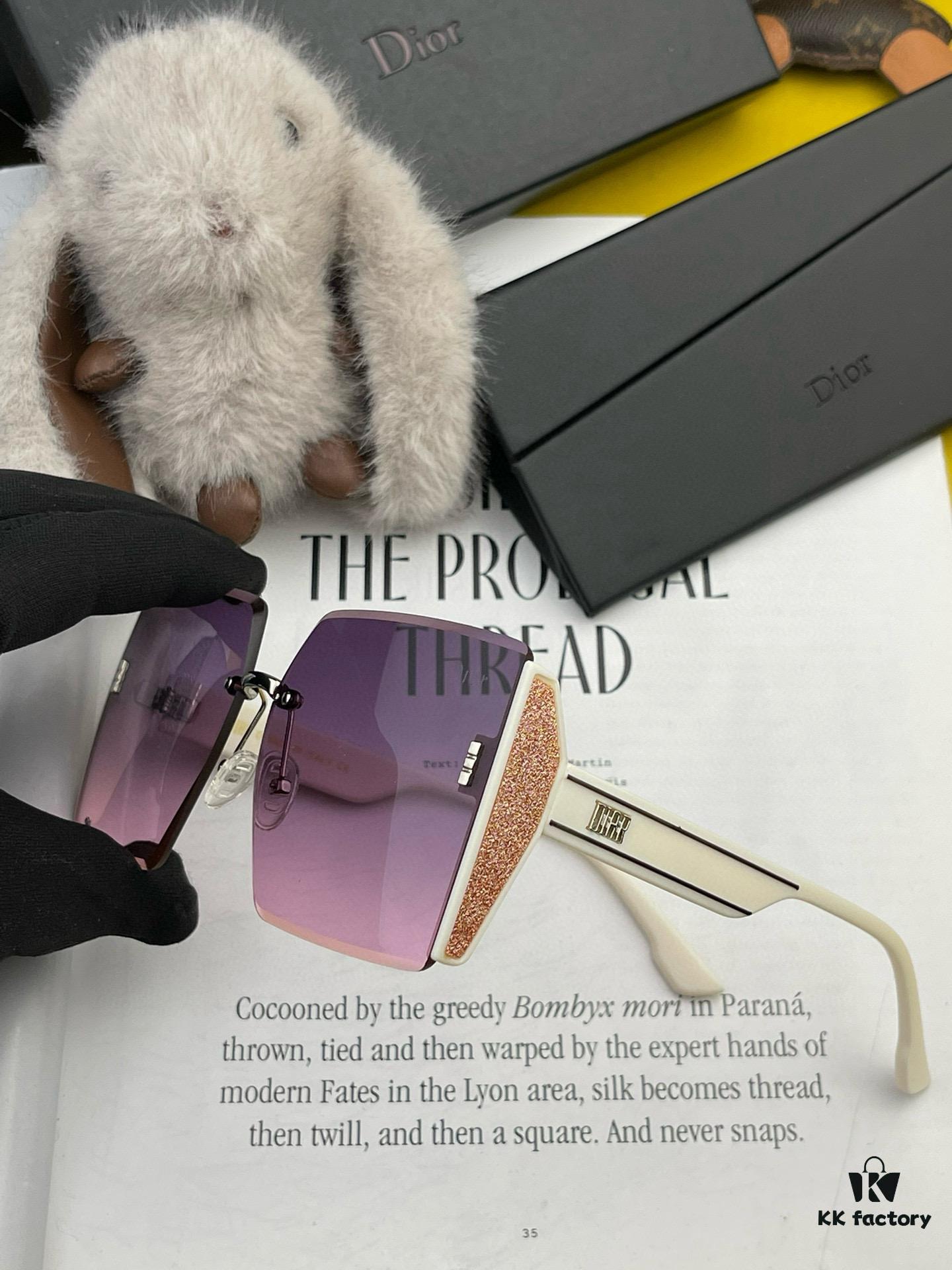 DIOR 2025 New Women's Square Sunglasses, Driving Sunglasses, New Lightweight Metal Rimless Sunglasses, Stylish, Elegant, Comfortable and Luxurious