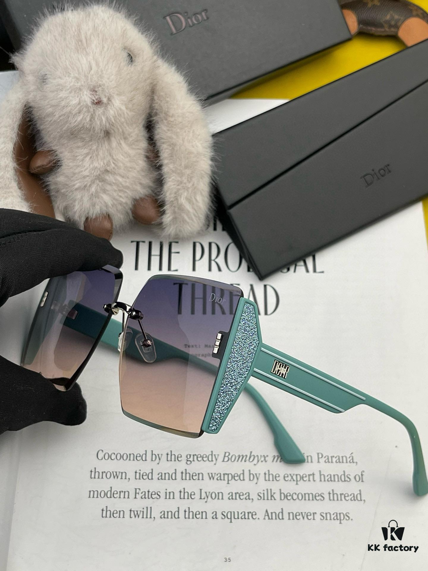 DIOR 2025 New Women's Square Sunglasses, Driving Sunglasses, New Lightweight Metal Rimless Sunglasses, Stylish, Elegant, Comfortable and Luxurious