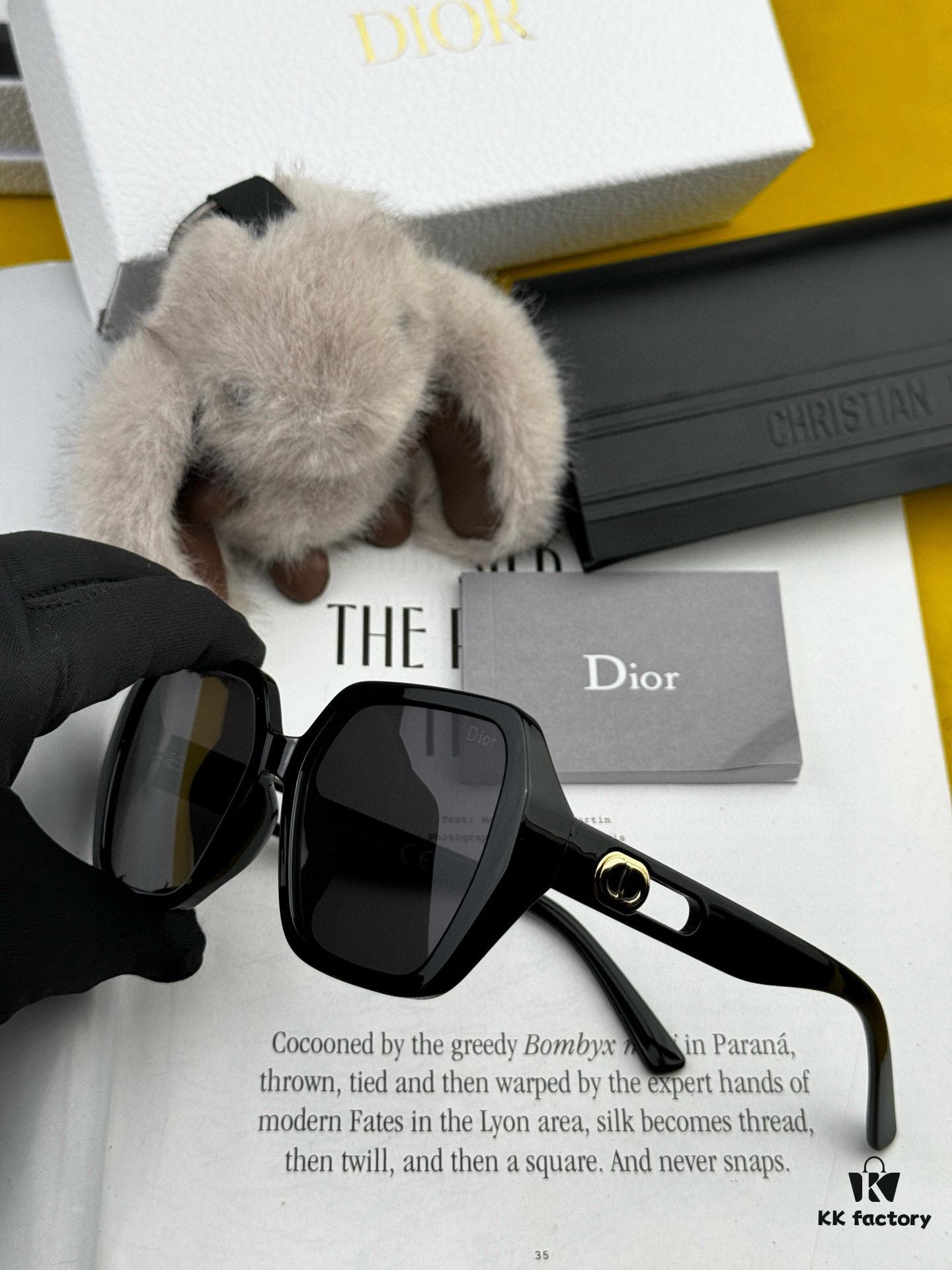 DIOR - 2025 Spring New Arrival Trendy Fashion Square-Frame Polarized Sunglasses, High-Quality Comfortable Wear, Influencer Popular Style, Women's HD Thickened Polarized Sunglasses 🕶️