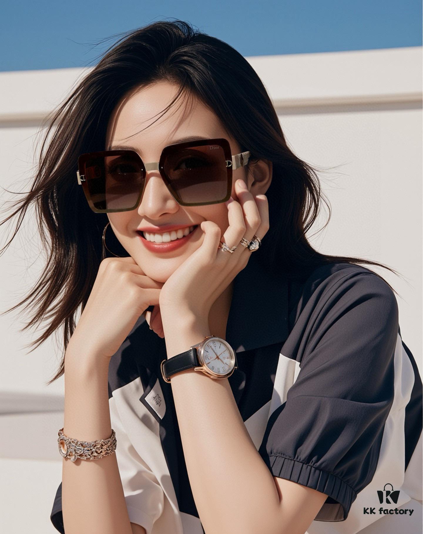 DIOR 2025 Spring New Arrival Trendy Fashion Square Polarized Sunglasses High-Quality Comfortable Wear Influencer Style Women's HD Thickened Polarized Sunglasses