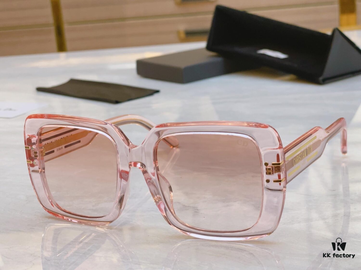 Dior New Model Sunglasses, MODEL: Diorsignature S11F, SIZE: 54□21-145