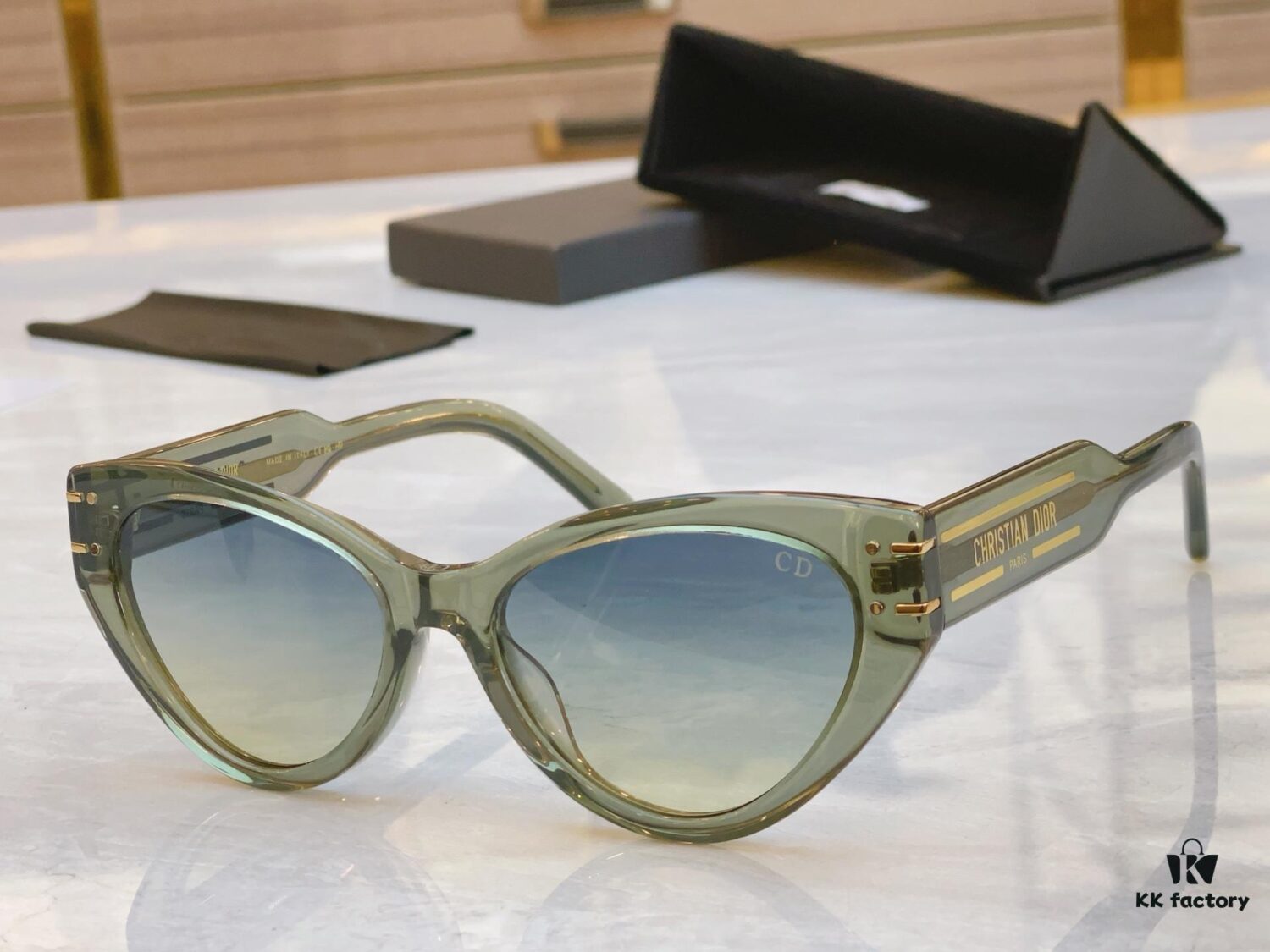 Dior New Model Sunglasses, MODEL: Diorsignature 871, SIZE: 55□18-145
