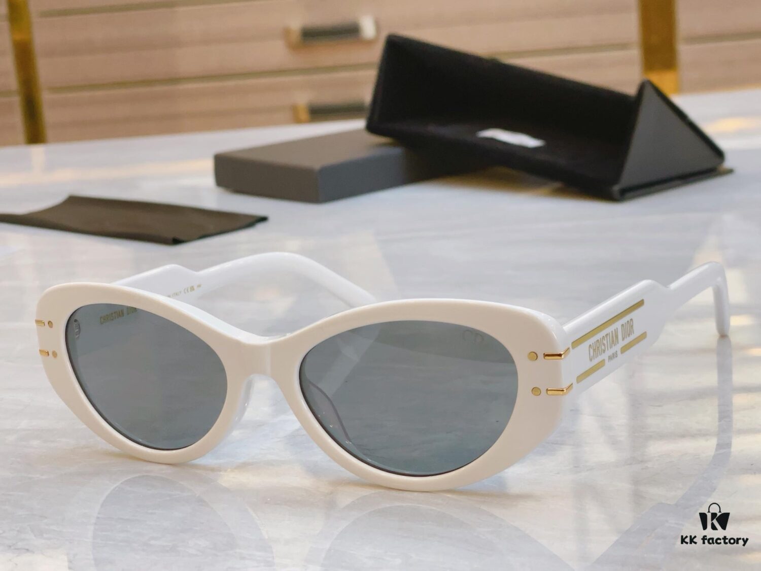 Dior New Model Sunglasses, MODEL: Diorsignature B8U, SIZE: 55□19-145