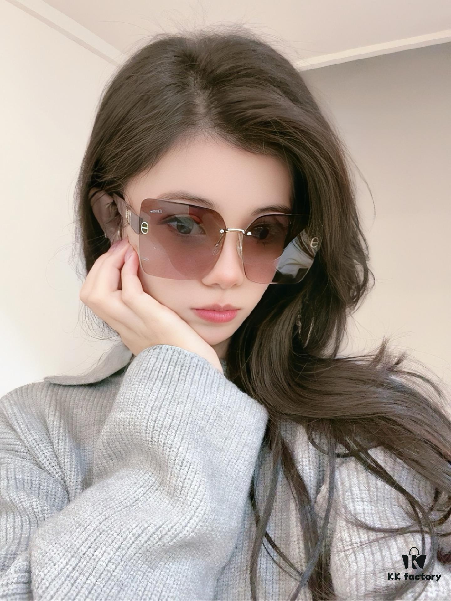 【DIOR - Dior】2025 Spring New Arrival Trendy Popular Fashion Square Sunglasses High Quality Comfortable Fit Influencer Style Sunglasses Model: D3550