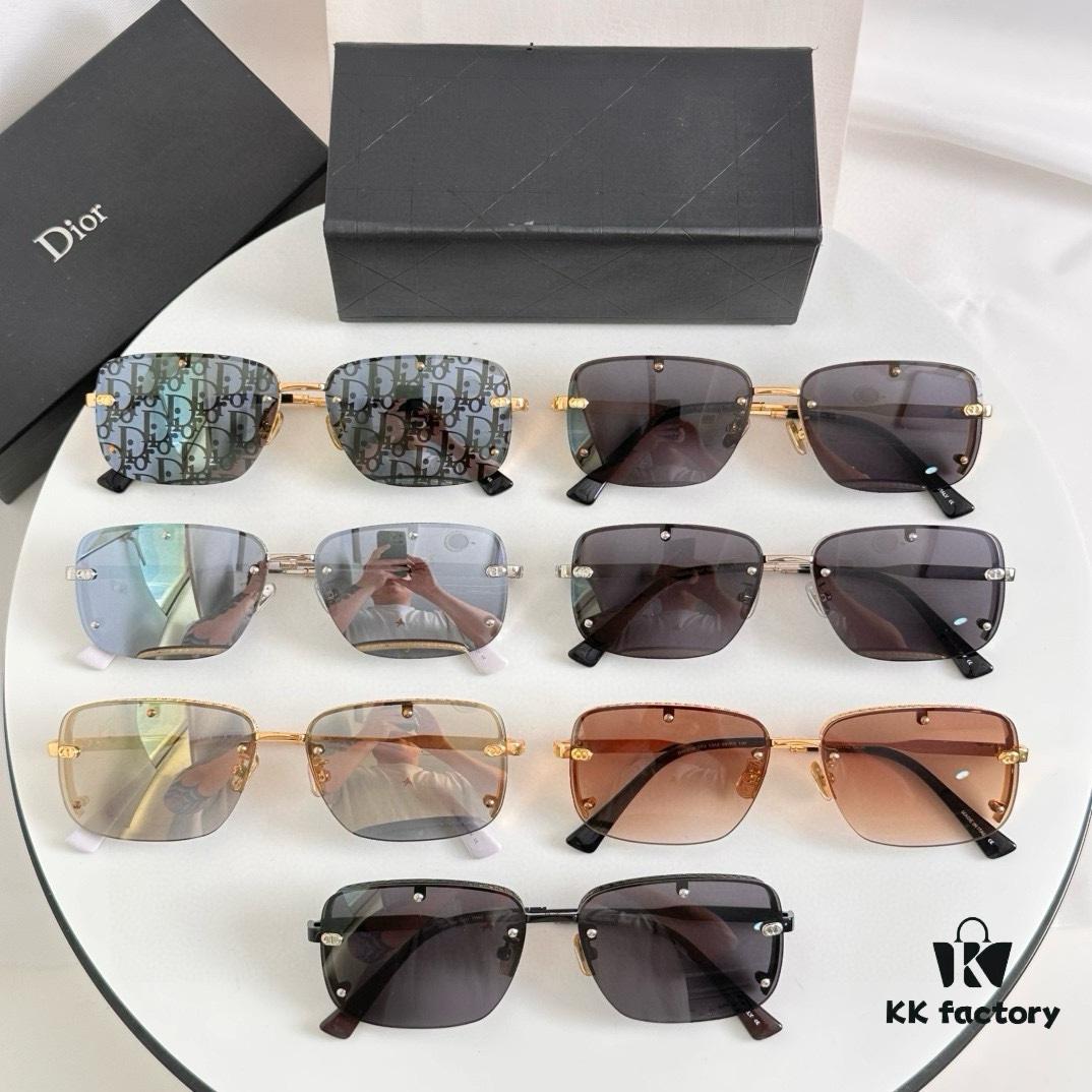 DIO* MODEL: DIORS4U SIZE: 58 □ 13-140 Sunglasses