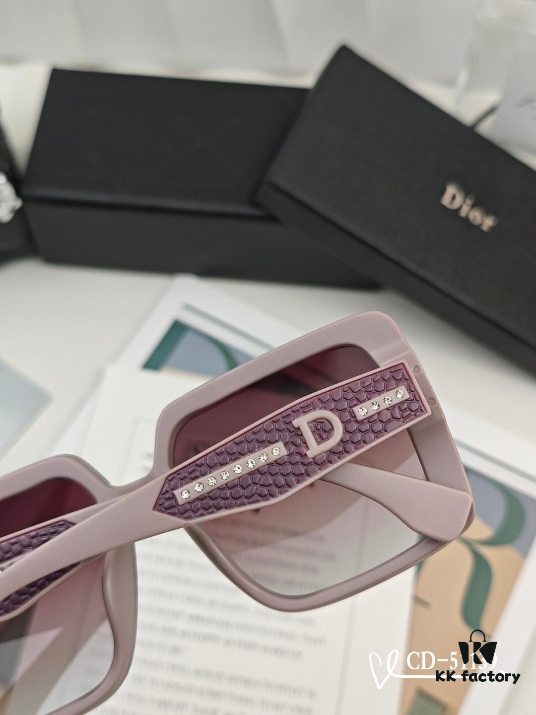 DIOR France | Polarized Sunglasses with TR90 Frame and Plutonite Lens