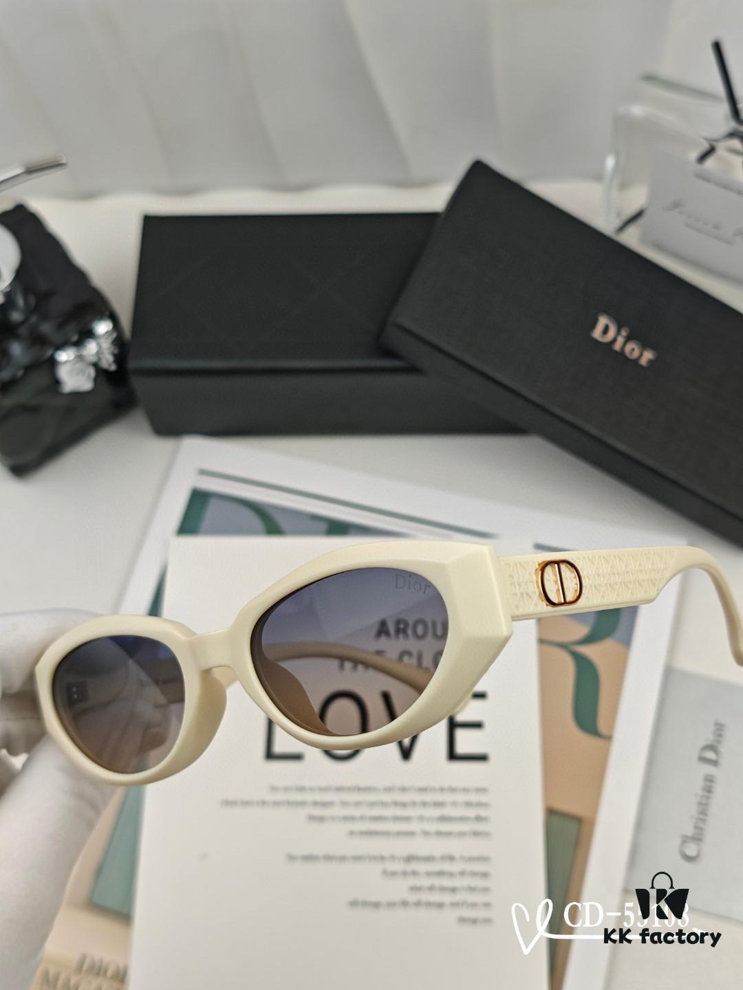 DIOR France TR90 Lightweight Sunglasses with Polarized Lenses, Model 55108