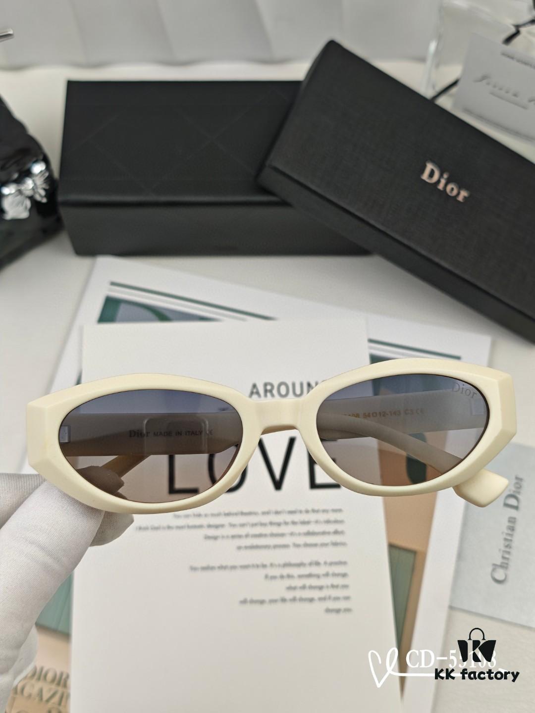 DIOR France TR90 Lightweight Sunglasses with Polarized Lenses, Model 55108