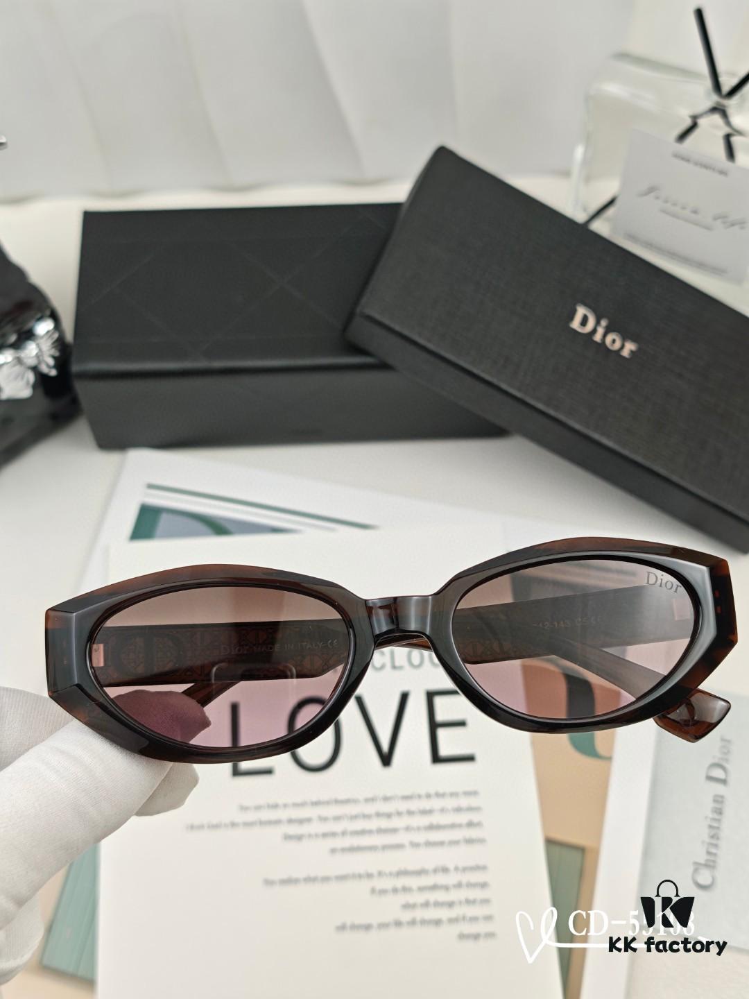 DIOR France TR90 Lightweight Sunglasses with Polarized Lenses, Model 55108