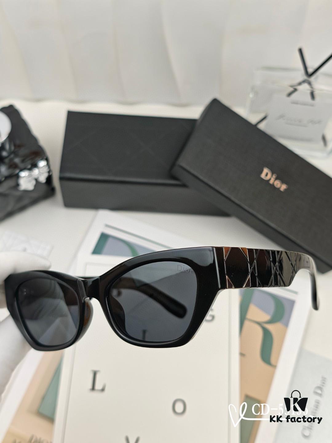 DIOR France TR90 Lightweight Sunglasses with Polarized Lenses, Model 55156