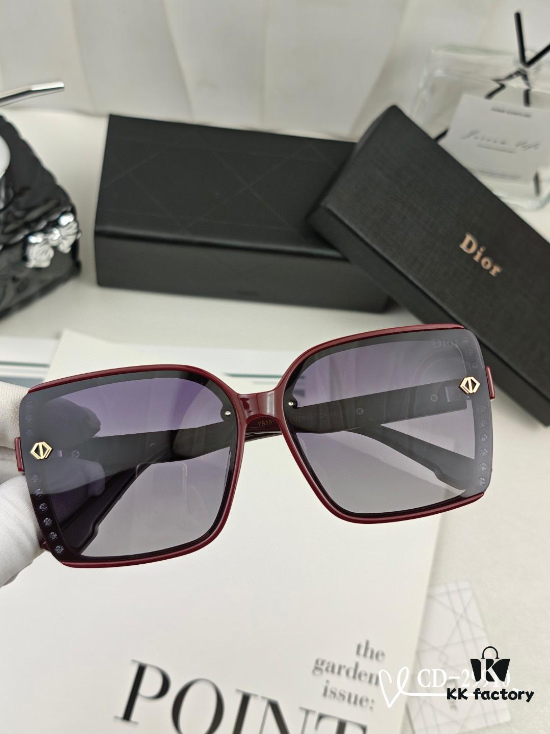 DIOR France | TR90 Lightweight Sunglasses with Polarized Lenses, Model 29910