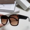 Dior 2025 New Arrival Classic D-Brand Oversized Sunglasses, Stylish and Flattering, Sun Protection for Women, Influencer Favorite
