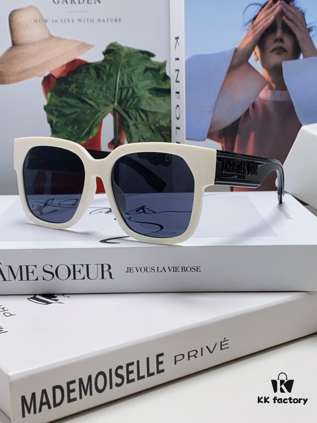 Dior 2025 New Arrival Classic D-Brand Oversized Sunglasses, Stylish and Flattering Sun Protection for Women, Influencer Favorite