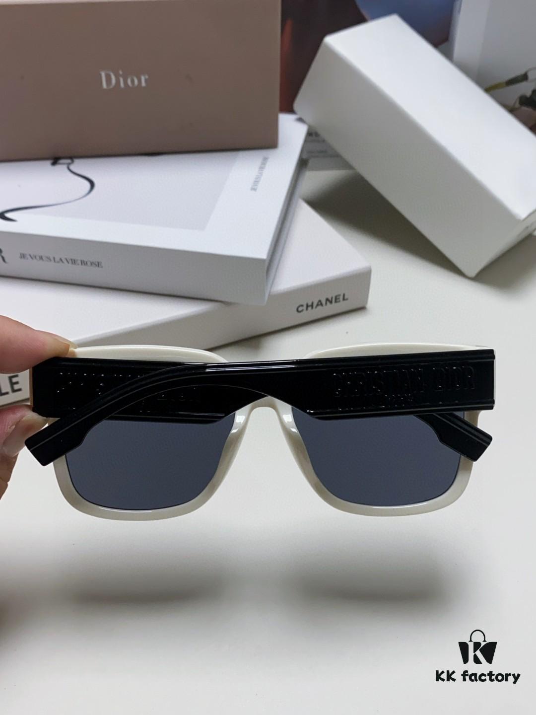 Dior 2025 New Arrival Classic D-Brand Oversized Sunglasses, Stylish and Flattering Sun Protection for Women, Influencer Favorite