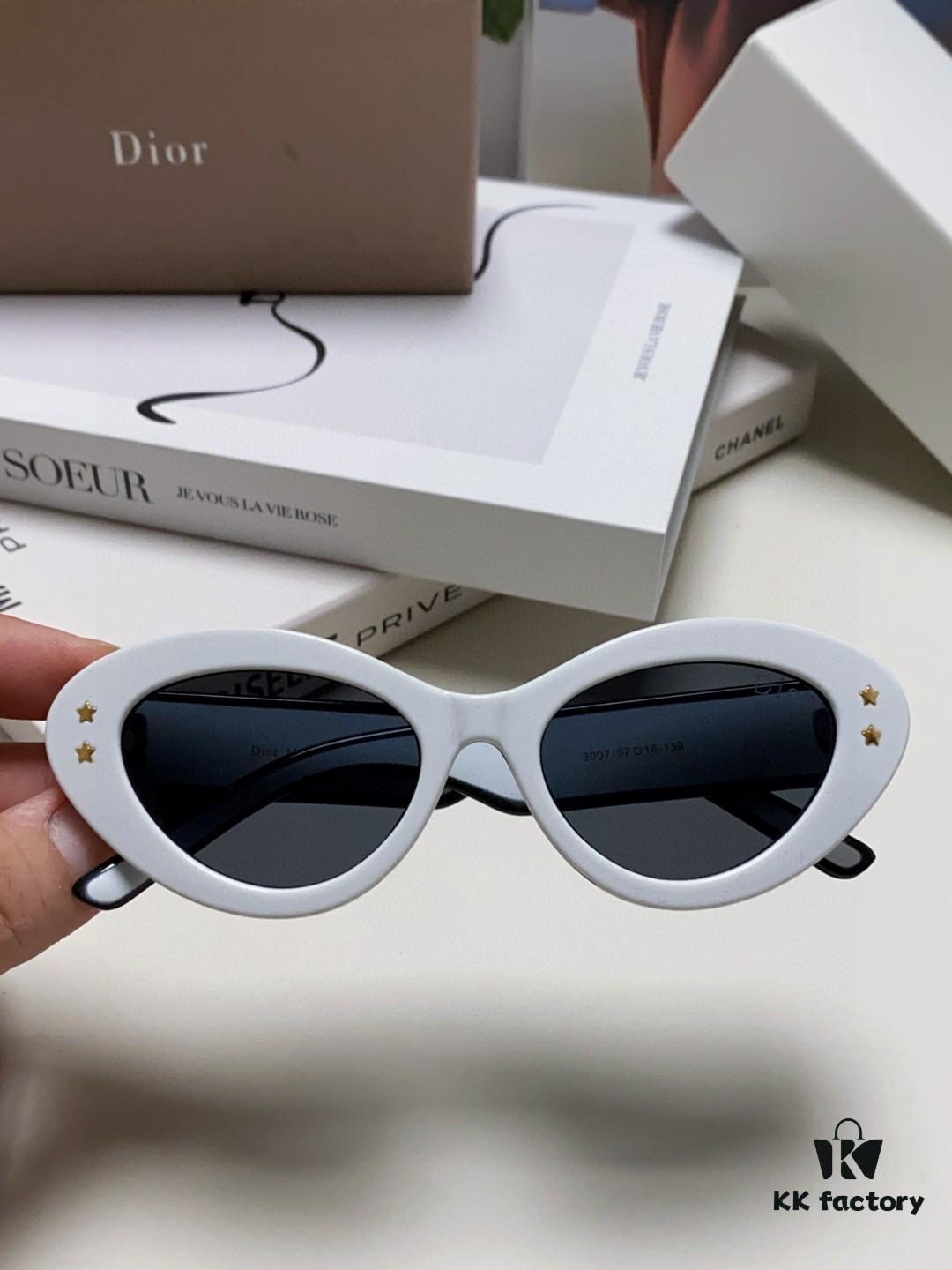 DIOR Cat-Eye Fashion Women's Sunglasses with Classic Two-Tone Design