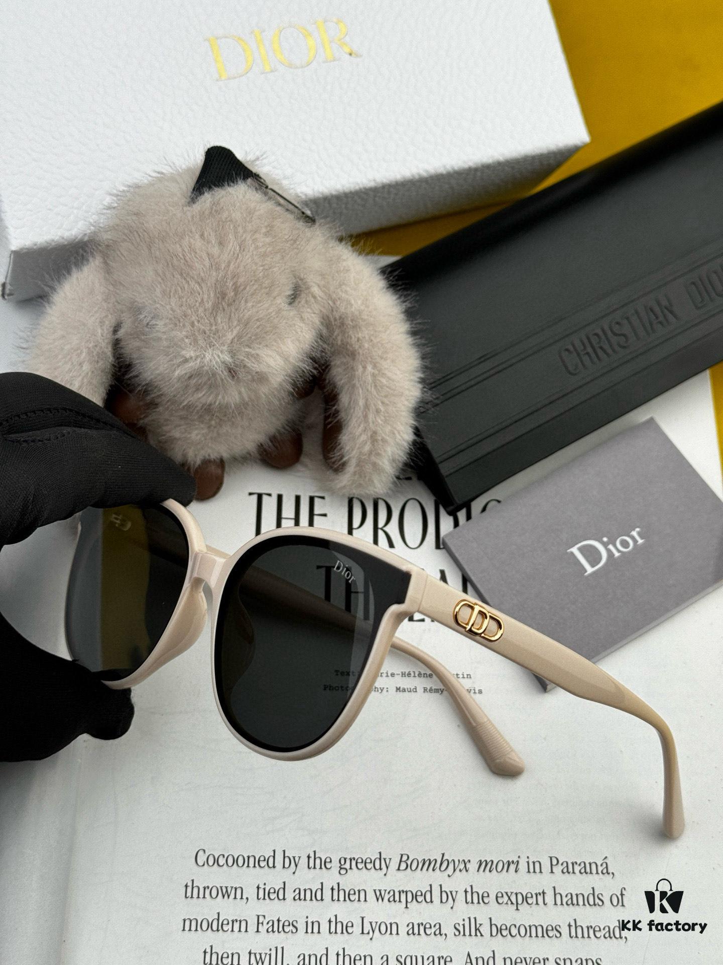DIOR - Spring New Arrival Trendy Best-Selling Fashion Round Frame Polarized Sunglasses High Quality Comfortable Wear Influencer Favorite Sunglasses Model: CD251