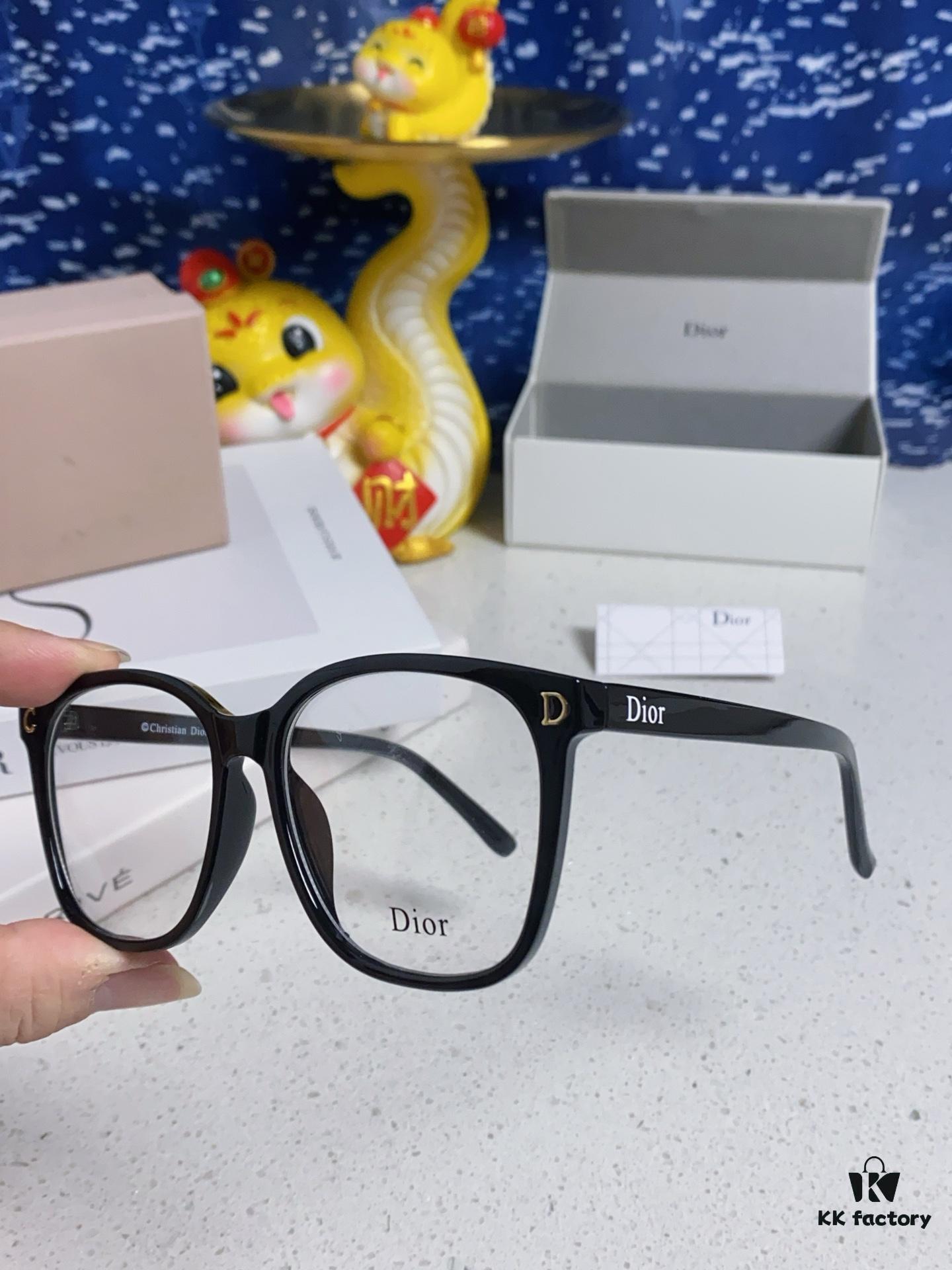 Dior 2025 New Arrival Minimalist Black Frame Eyeglasses for Women, D-Shaped Grey Blue-Light Blocking Non-Prescription Glasses, Unisex Photochromic Lens for Myopia, Suitable as Daily Wear, Sunglasses or Fashion Glasses